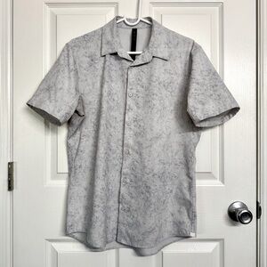 Lululemon Airing Easy SS Shirt *Ventlight Mesh in Gravel Dust Alpine White Multi